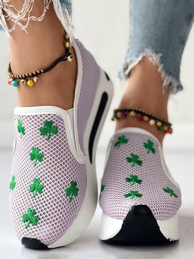 St. Patrick's Day Shamrock Embroidery Hollow Out Muffin Sneakers