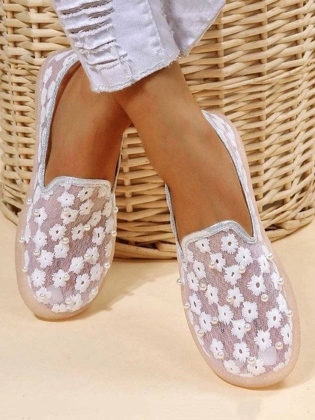 Elegant Embroidery Lace Pearl Decor Breathable Flats Shoes