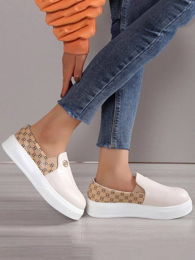 Contrast Print Metal Buckle Casual Flats