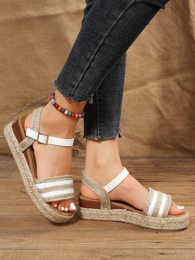 Beach Resort Style Rope and Straw Platform Sandals