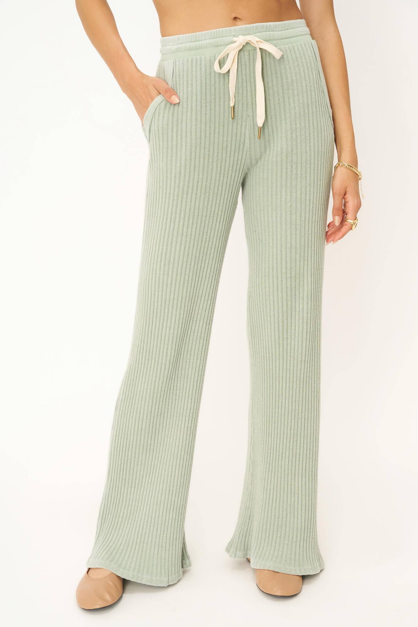 Washed Sweater Flare Rib Pants