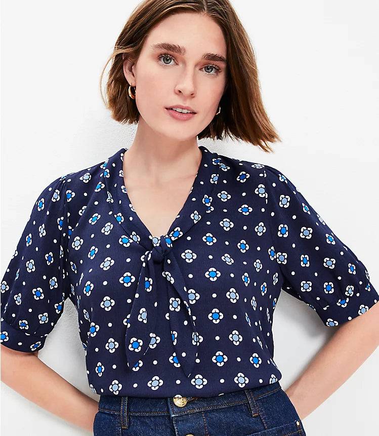 Daisy Tie Neck Print Blouse for Daily Work